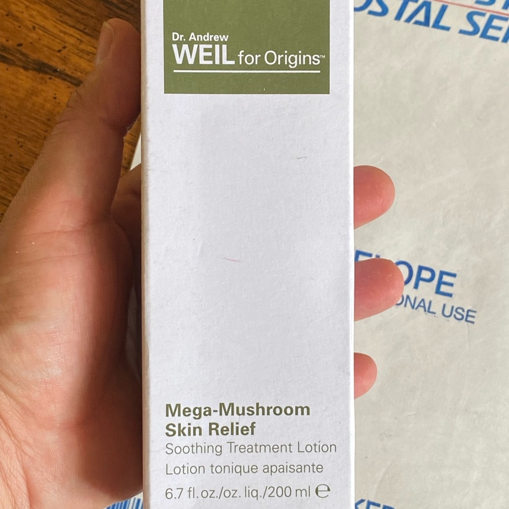 Dr. Andrew Weil for Origins Mega-Mushroom Skin Relief (6.7Oz/200mL) NEW IN BOX